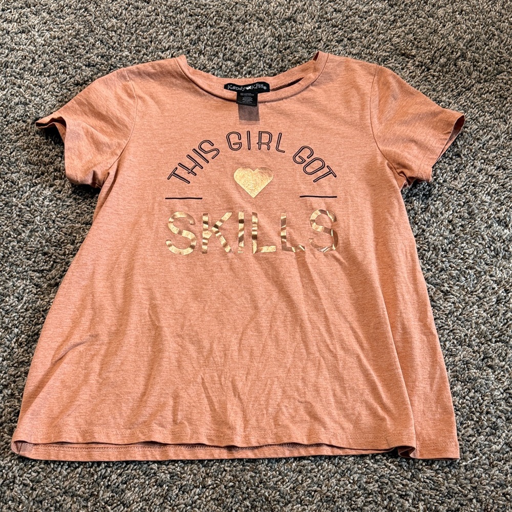 Girls' Graphic Tee with Gold Accents